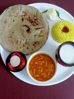 કાઠિયાવાડી વાળું રેસીપી મુખ્ય ફોટો
