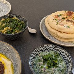 A picture of Easy Bazlama - Turkish flatbread.