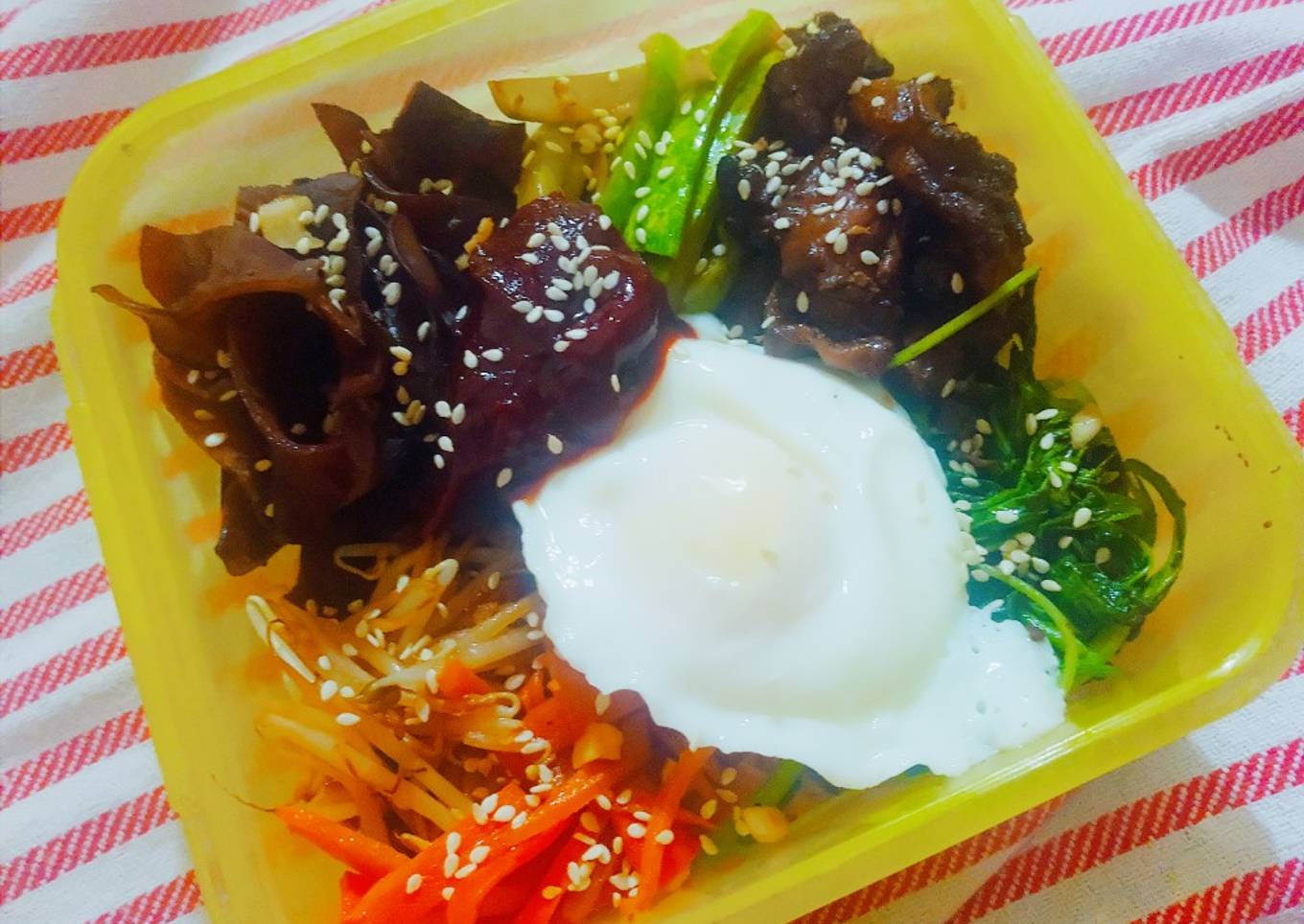 Bibimbap / nasi campur Korea