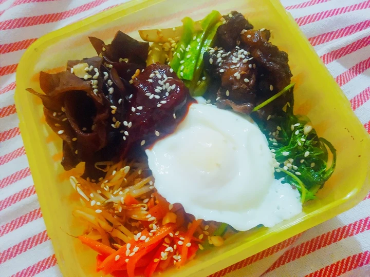 Easy Ways Make Recipes Bibimbap / nasi campur Korea the Can Spoil the Tongue Can Pamper Your Tongue.