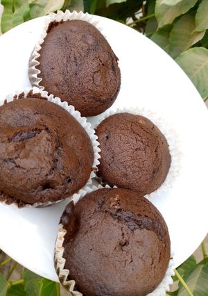 A picture of Moist chocolate cup cake.