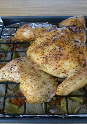 A picture of Lee's Spatchcocked Chicken & Roasted Veggies.
