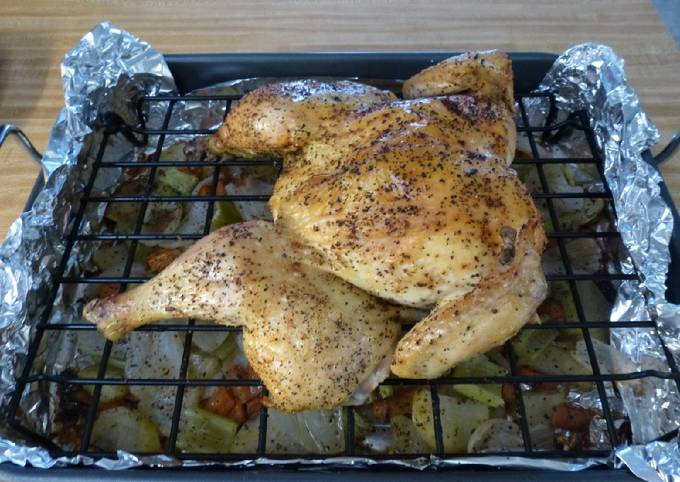 Easiest Way to Prepare Homemade Lee&#39;s Spatchcocked Chicken &amp; Roasted Veggies