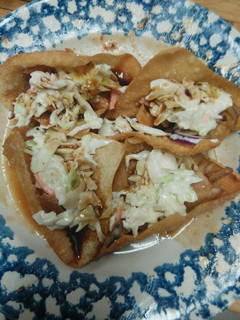 A picture of Wonton tacos.