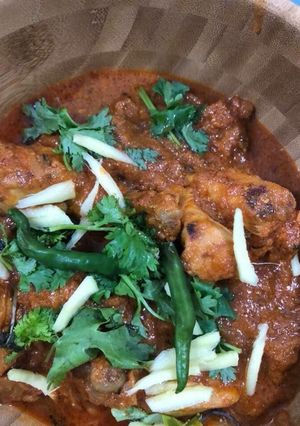 A picture of Chicken tikka karhai.