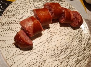 Une photo de Saucisse de Morteau cuite au four