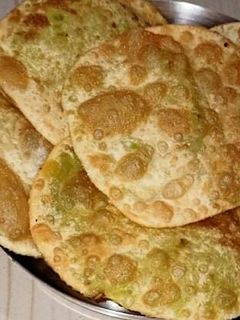কড়াইশুঁটির কচুরি (koraishutir kochuri recipe in Bengali) রেসিপির প্রধান ছবি
