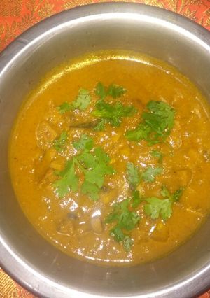 A picture of Mushroom gravy.