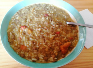 Una foto de Lentejas con arroz y zapallo