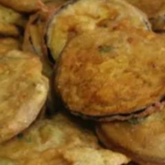 A picture of Baingan pakora.
