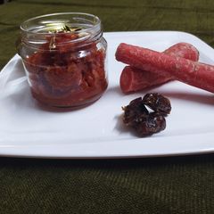 A picture of Carrot Jam.