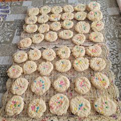 A picture of Rice Krispie Cookies.
