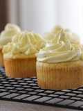 Greek Yogurt and Lime Cupcakes with Berries Jam and Cream Cheese Frosting