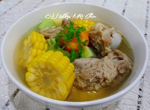 Hình của món Canh xương hầm khoai tây 🥔 cà rốt 🥕,bắp mỹ 🌽.