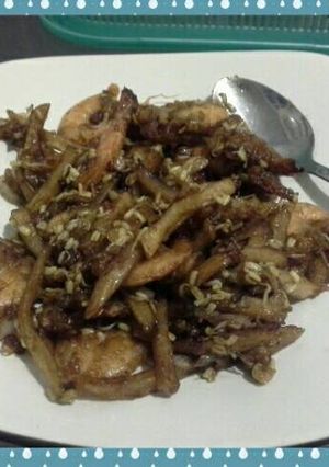 Foto resep Udang goreng saus tiram with kentang dan kecambah