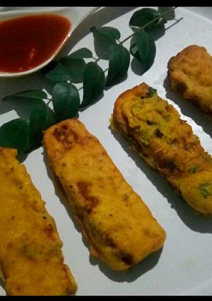 A picture of Bread stick garlic fritters.