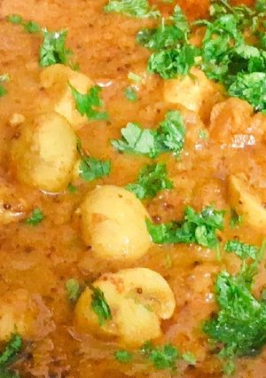 A picture of Mushroom masala.
