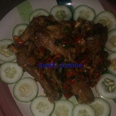 A picture of Spicy peppered chicken.