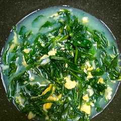 A picture of Sayur Kuah Daun Ginseng.