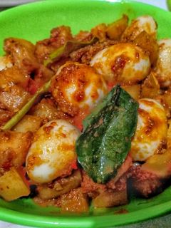 Foto resep Kentang telur puyuh balado