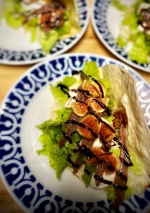 Una foto de Taco de anchoas y brevas