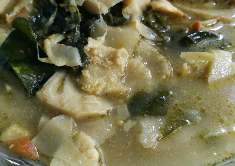 Bagaimana Menyiapkan Sayur ndeso (rebung+mba yung) yang Enak