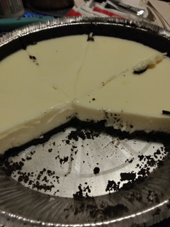A picture of Easy 3 ingredients cookies and cream pie.