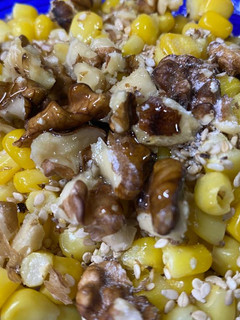 Una foto de Choclo con nueces y semillas Guillermo
