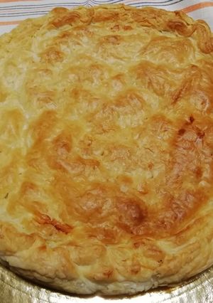 Foto di Torta rustica con zucchine prosciutto cotto e provola