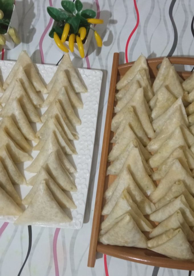 صورة لوصفة بريوات بالدجاج بحشوة لذيذة 😋