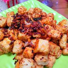 A picture of Tahu Crispy Gurih Pedes Asin.