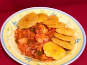 Una foto de pulpitos en salsa de tomate
