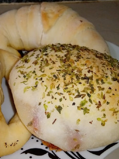 Una foto de Pancitos de Jamón y Queso