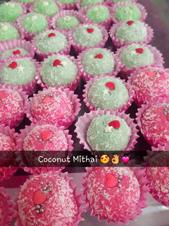 A picture of Coconut Balls (Coconut Mithai).