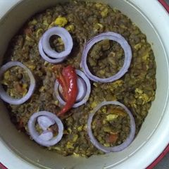 Egg tadka A picture of Egg tadka.
