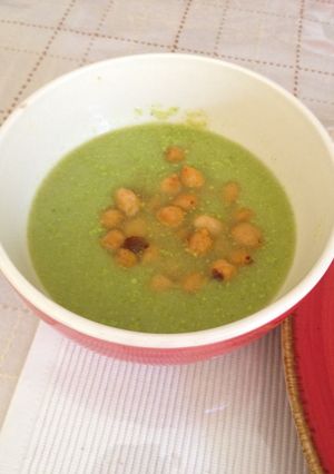 Una foto de Crema de Calabaza con Garbanzo
