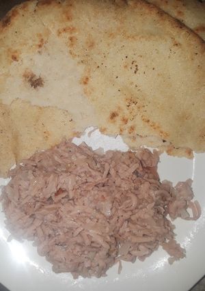 Una foto de Mortadela con cebolla caramelizada
