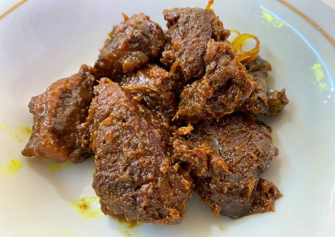 Bagaimana Menyiapkan Rendang Daging Simple yang Sempurna