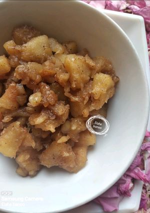 عکسی از دستور دسر سیب دارچینی کاراملی