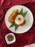 Ayam Goreng Lengkuas & Sambal Korek