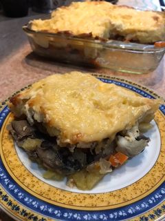 Фото Запеканка с курицей и грибами.