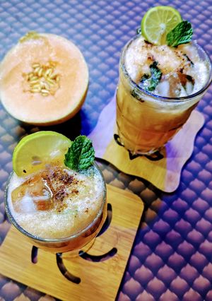 खरबूजा मोजितो Muskmelon Mojito रेसिपी मुख्य फोटो