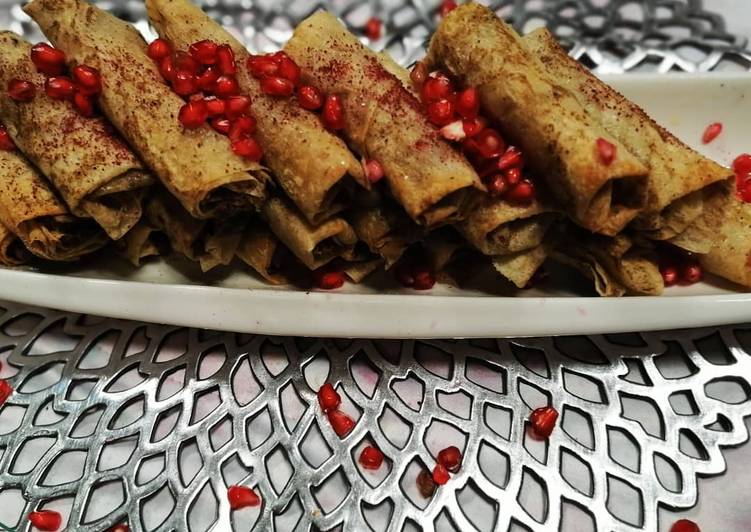 رول مسخن دجاج بخبز الشراك المحمص😋