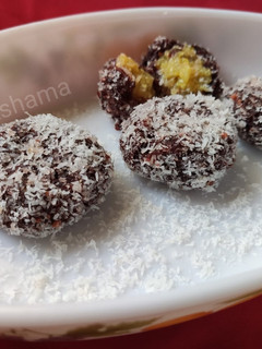 બીટરૂટ સ્ટફ્ડ હલવો(Beetroot stuffed halva Recipe in Gujarati) રેસીપી મુખ્ય ફોટો