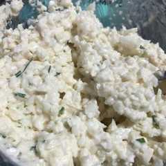 Una foto de Ensalada de coliflor cruda