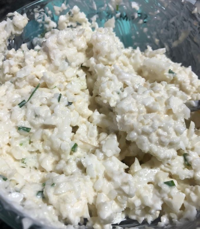 Una foto de Ensalada de coliflor cruda