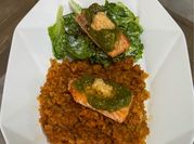 Una foto de salsas para salmon