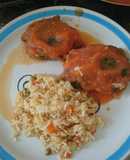 Huazontles rellenos de quesillo en salsa de tomate
