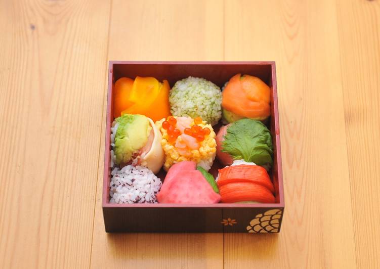 Steps to Prepare Favorite ☆4 Colors Temari-Sushi☆