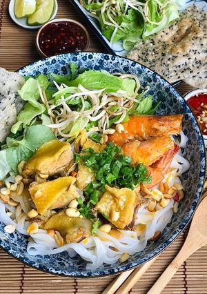 A picture of Da Nang Chicken Mi Quang Noodles.